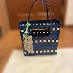 Item thumbnail for item 844ec57c-c1d6-4f13-bdd9-af521353324f