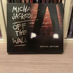 マイケル•ジャクソン／US盤『OFF THE WALL』⭐︎刻印あり - メルカリ