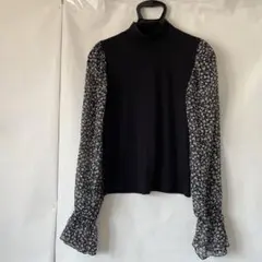 ZARA 黒フラワープリントタートルネック M