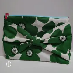 リボン装飾ハンドメイドポーチ