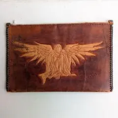 【クラッチバッグ/ポーチ】レザーカービング/ハンドメイド（ユーズド品）