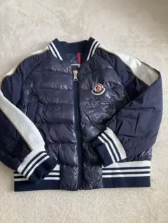 冬物期間限定大幅値下げ中　モンクレール キッズ　ベビー 切替ダウンジャケット