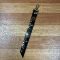 スタッズキーホルダー　本革　黒　ハンドメイド　アメカジ HTC CALEE 風