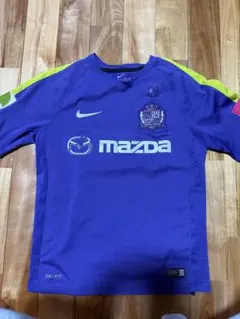 サンフレッチェ広島　トレーニングウェア