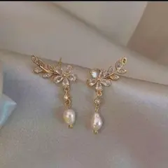 ゴールド パール ピアス 葉