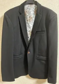 ブラック テーラードジャケット