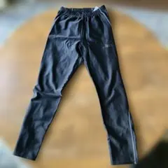asics トレーニングパンツ ブラック