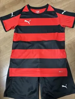 プーマ　サッカー練習着上下　160センチのサムネイル