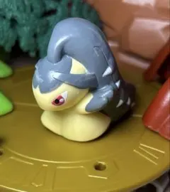 初期☆レア　クチート