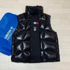 鑑定済【新品同様】モンクレール　 BOZON adidasコラボ　5D107