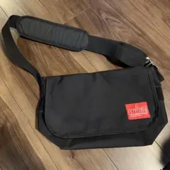 Item thumbnail for item 7eb11cc3-b8f7-4bbc-9f20-7efddc2702f5