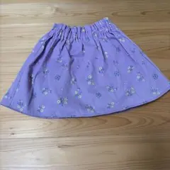 スカートのサムネイル