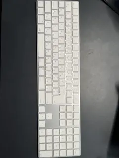 Apple Magic Keyboard （JIS）テンキー付き ワイヤレス