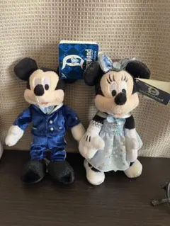 ディズニーランド ミッキー フィギュア 60周年 海外限定 レア カリフォルニア 2025年最新】カリフォルニアディズニー60周年の人気アイテム - メルカリ