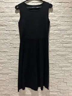 トゥービーシック　　　　　　ニットワンピース
