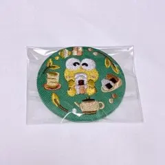 【けろっぴ】サンリオ 刺繍缶バッジ