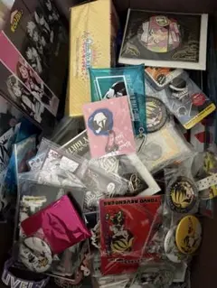 アニメグッズ　キャラクターグッズ　雑誌　150個以上　大量まとめ売り