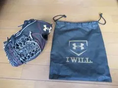 Under Armour 硬式グローブ 黒と赤 収納袋付き
