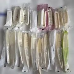 ホテルアメニティ　ヘアブラシ　２0本セット