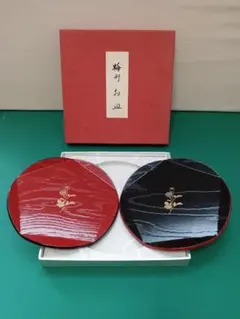 お盆　木製漆器　２枚セット