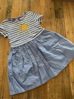 【Mini Boden】ピカピカ太陽ボーダーワンピース 6-7Y 122cmのサムネイル