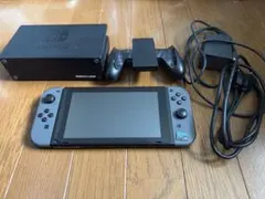 Nintendo Switch 本体 グレーのサムネイル