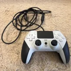 【即購入OK】【値下げ交渉OK】 PS4 PC 有線コントローラー ホワイト