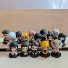 鬼滅の刃　フィギア15体　まとめ売り　ガチャガチャ　すわらせ隊