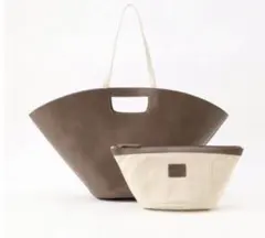 トライアングルバケットトートバッグ