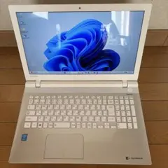 美品 東芝Dynabook T75/RG i7-5500U SSD256 GB