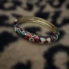 Item thumbnail for item cb77465e-cc1e-4373-bf58-42919b69e7e1