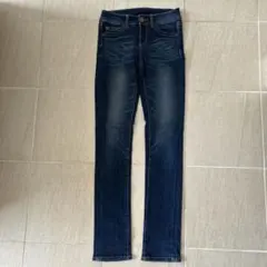 Item thumbnail for item b339e2fb-a0ce-4c27-b43a-cd1eef84d069