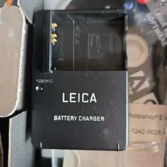 Leica Q 純正バッテリーとチャージャー Leica Q 純正バッテリーとチャージャー - メルカリ