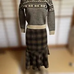 マーメイドライン　スカート 茶色と黒のチェック柄