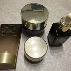ESTEE LAUDER アドバンス ナイト トライアルセットのサムネイル