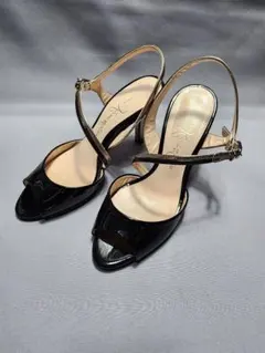 銀座かねまつ　エナメル素材ピンヒールパンプス　22センチ　日本製