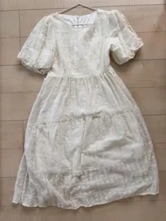 アイボリー ワンピース 半袖