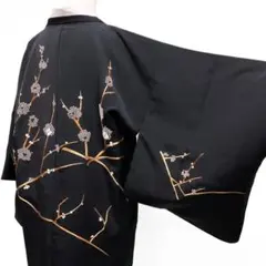 道行コート 刺繍 相良刺繍 梅花 花模様 黒地 着物 053b - メルカリ