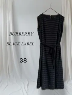 ✨極美品✨BURBERRY バーバリー ノースリーブ ワンピース　ベルト付き