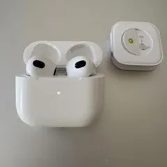 【故障ジャンク品】AirPods 3 (第3世代) モデル番号: A2564