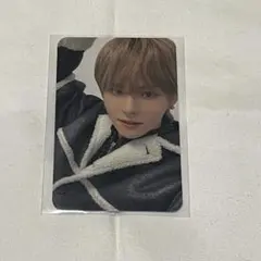 TREASURE ヨシトレカ herel stand