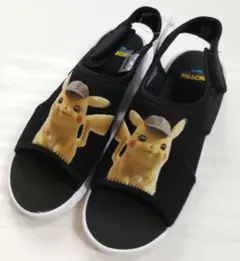 H&M✩︎⡱名探偵ピカチュウ サンダル キッズ 20.5cm　新品のサムネイル