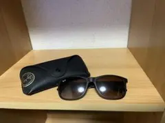 Ray-Ban ブラック サングラス ケース付き