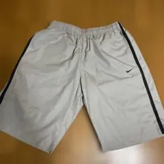 00s y2k テック系Nike グレー ナイロン ショートパンツarchive