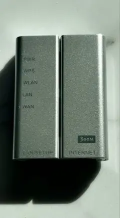 ELECOM ホテル用無線LANルーター WRH-300SVのサムネイル
