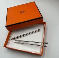 Item thumbnail for item ceab84d0-b3e8-4103-969d-1e0a4304c64c