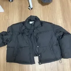 完売品wee9s ジップハイネックフェイクダウンコート - メルカリ