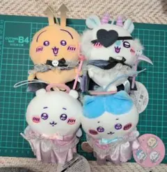 ちいかわ　てんし あくま　　大きめマスコット　4個セット