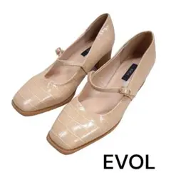 TKH　EVOL　イーボル　クロコ型押し　チャンキーヒールフェイクレザーパンプスのサムネイル
