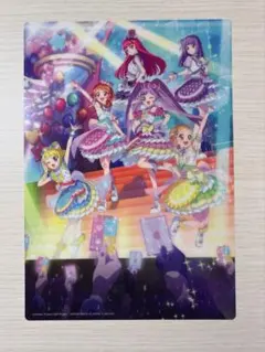 アイカツ×プリパラのクリアビジュアルポスター